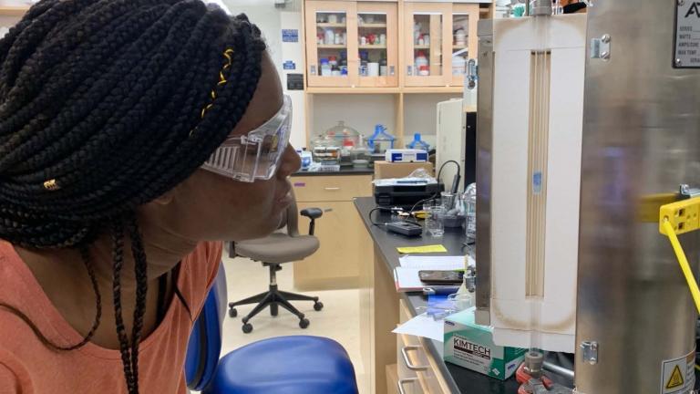 MIT student Stacy Godfreey-Igwe (pictured) is working in the Plata Lab at MIT. Associate Professor Desiree Plata is one of the instructors facilitating a new Climate and Sustainability Scholars Program at MIT.